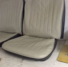 For sale - Bug cabrio two-tone seat covers set 56-64, EUR 270