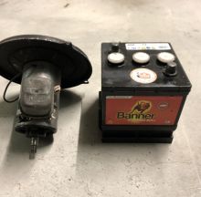 Verkaufe - Lichtmaschine, Regler und Batterie 6 Volt, CHF 150