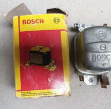 Vends - voltage regulator Bosch - Brasil 12v - old form factor, EUR 70