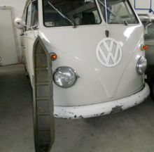 For sale - VW Bus T1 Armaturenbrettablage, CHF 480.-