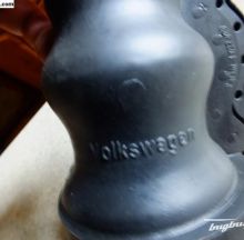 Verkaufe - VW original swing axle split rubber boot , USD 15
