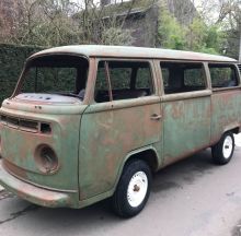 For sale - VW T2  Deluxe + 2 extra engines, EUR 5900